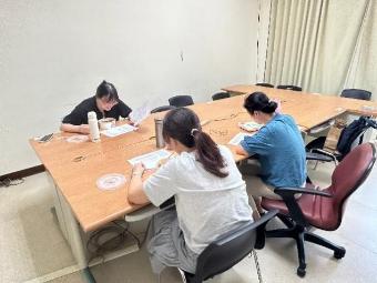 【教發中心】113年度教師專業成長社群：心理健康相關課程教學與實務的銜接-由心理學系龔怡文老師召集
