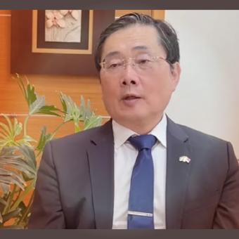 站在佛光大學🌏你的舞台就是全世界